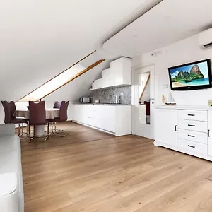 https://luxury-dante-apartment-with-terrace.splithotels.org