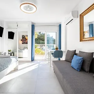 https://apt-apartamento-aguila-05.hotelsinnerja.org