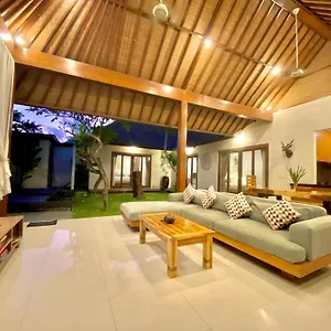 https://nil-villa-seminyak.ubudhotelsnow.com