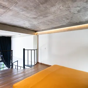 https://balissimo-suites-seminyak.ubudhotelsnow.com